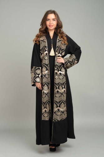 Jalabiya with Long Sleeves and Embroidered Detail CJ1041